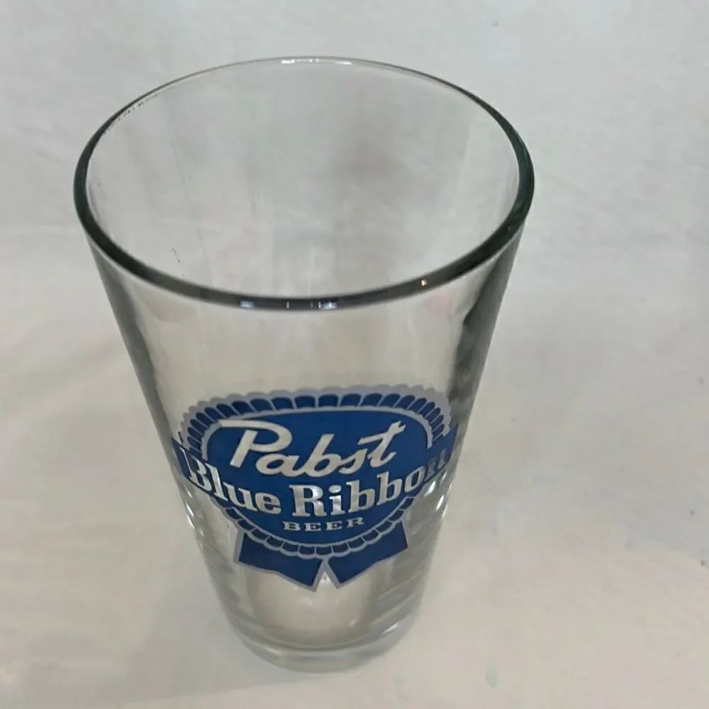 Pabst Blue Ribbon Beer Glass 16 Oz 6 In Tall Blue Bar Accessories 3 1/4 In Round